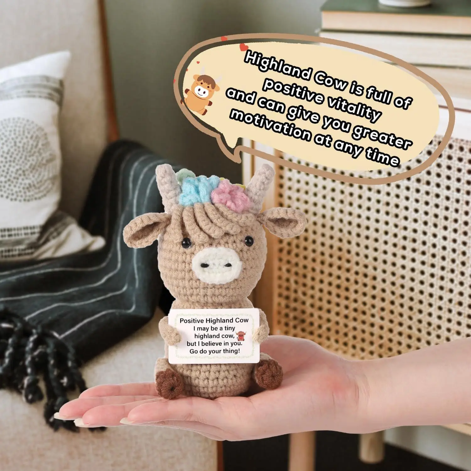 かぎ針編みの感情的な牛のぬいぐるみデコレーションデスクアクセ - Home And Textiles Today のレビューと価格